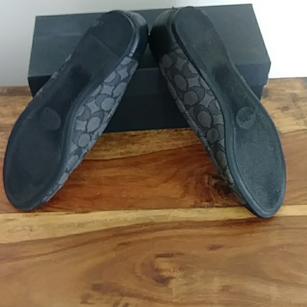 Coach Chelsea Outline Signature Flats Size 10 - Picture 4 of 6